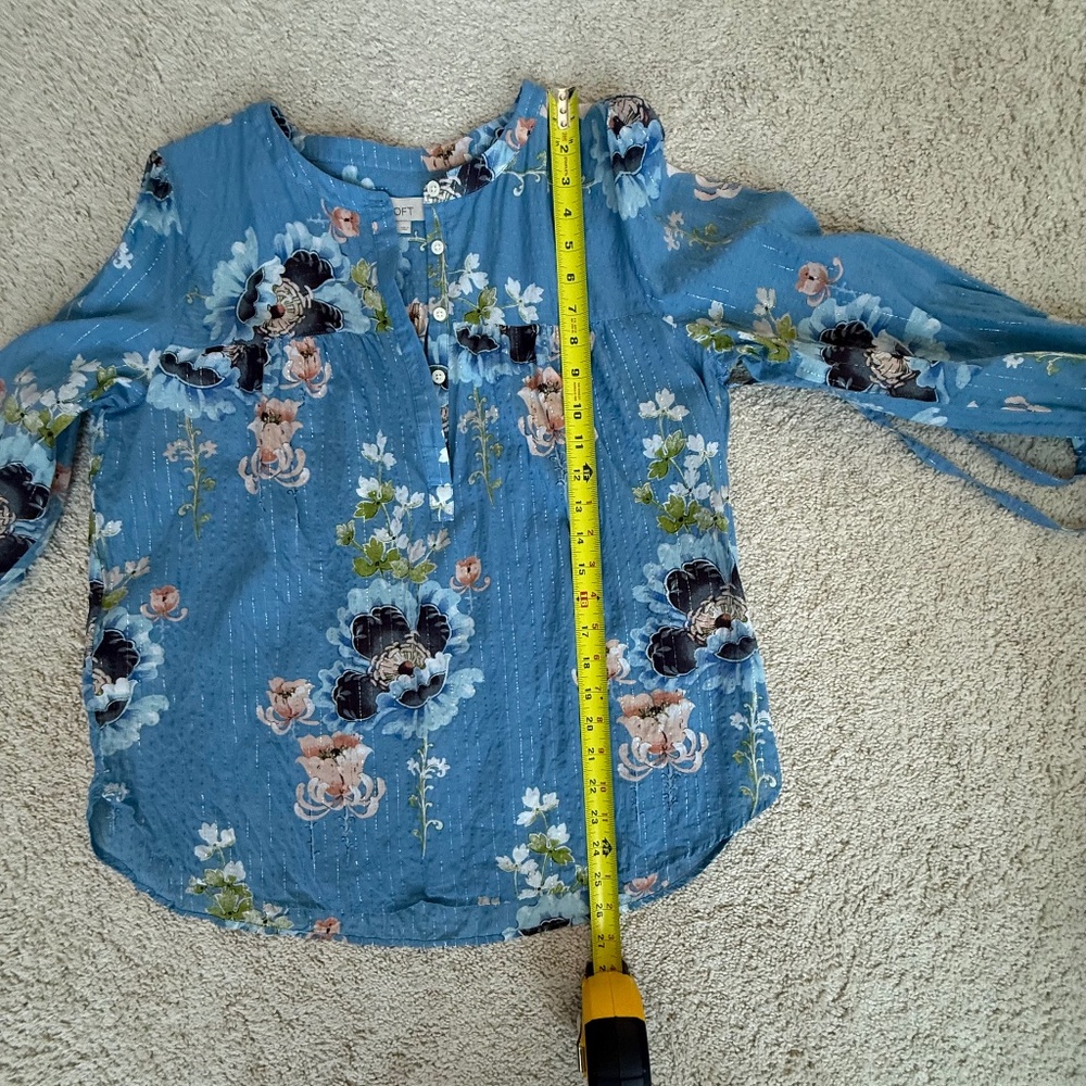 Loft Blue Floral Blouse Lightweight Sheer Boho Tie Sleeve Size L - Picture 6 of 9